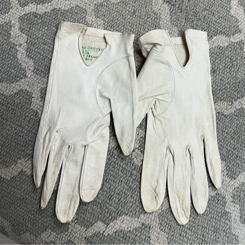 Vintage French Kid Leather Gloves – Size 6¾ – Cream White – Made in France